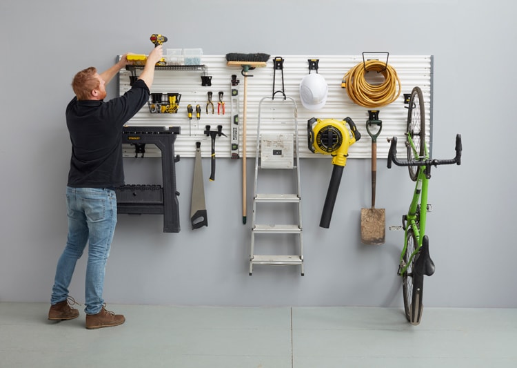 STANLEY Track Wall System